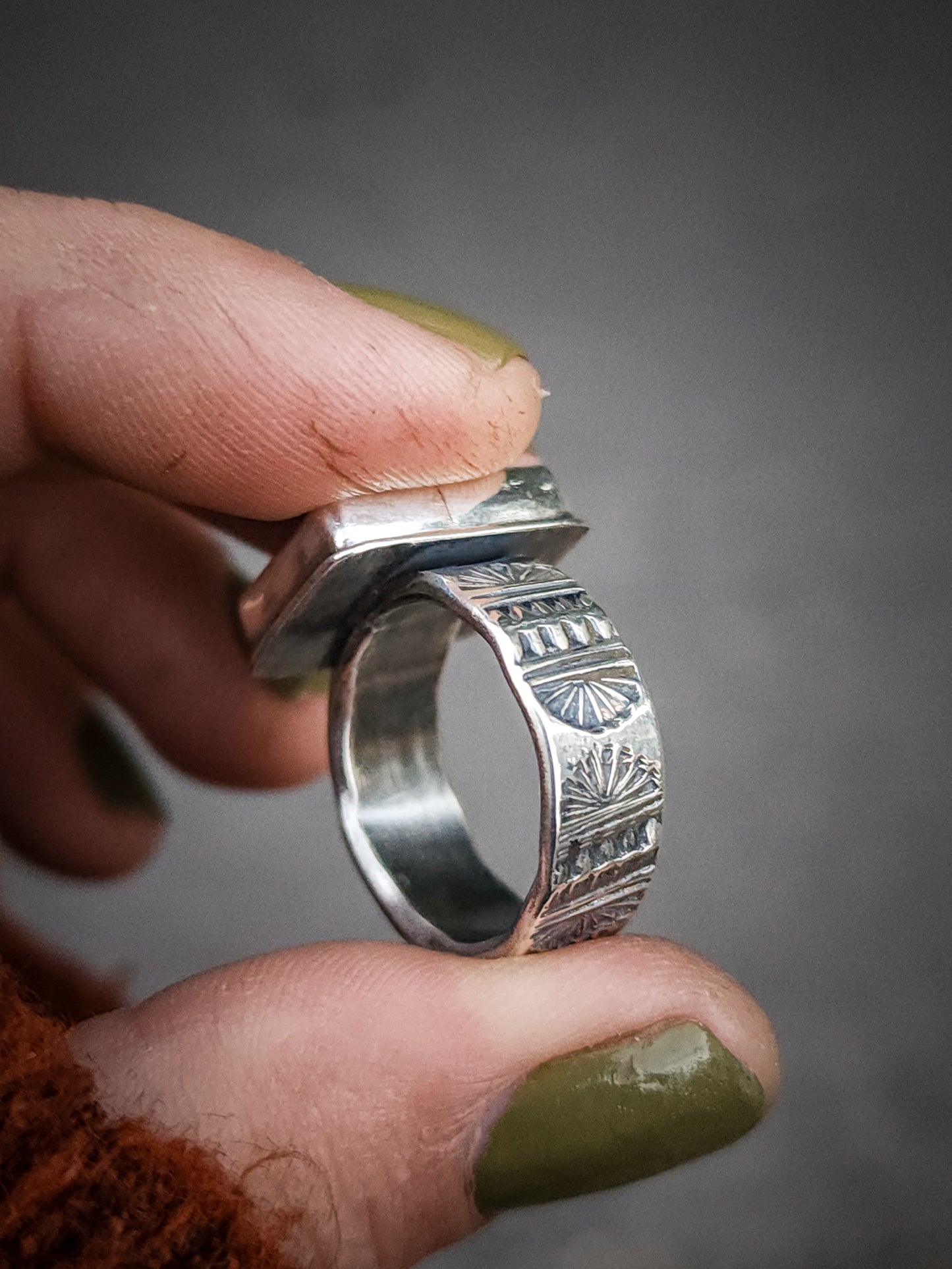 XxtraThicc Stamped Ring no.4 || 7.5